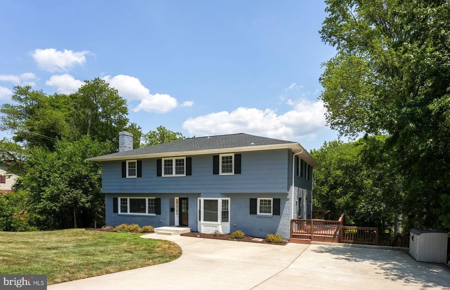 STRATFORD ON THE POTOMAC - Residential Lease