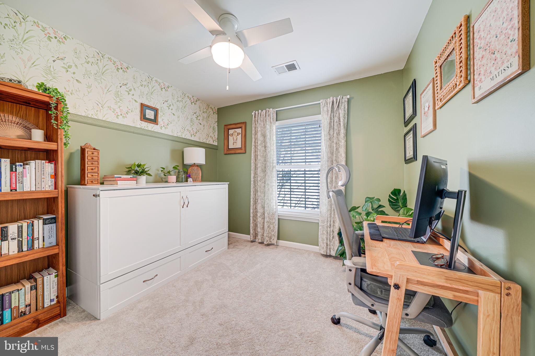 FAIR LAKES - Residential