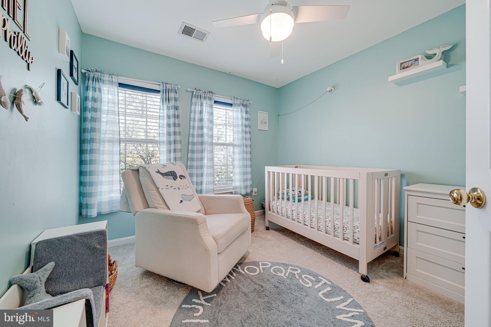 FAIR LAKES - Residential