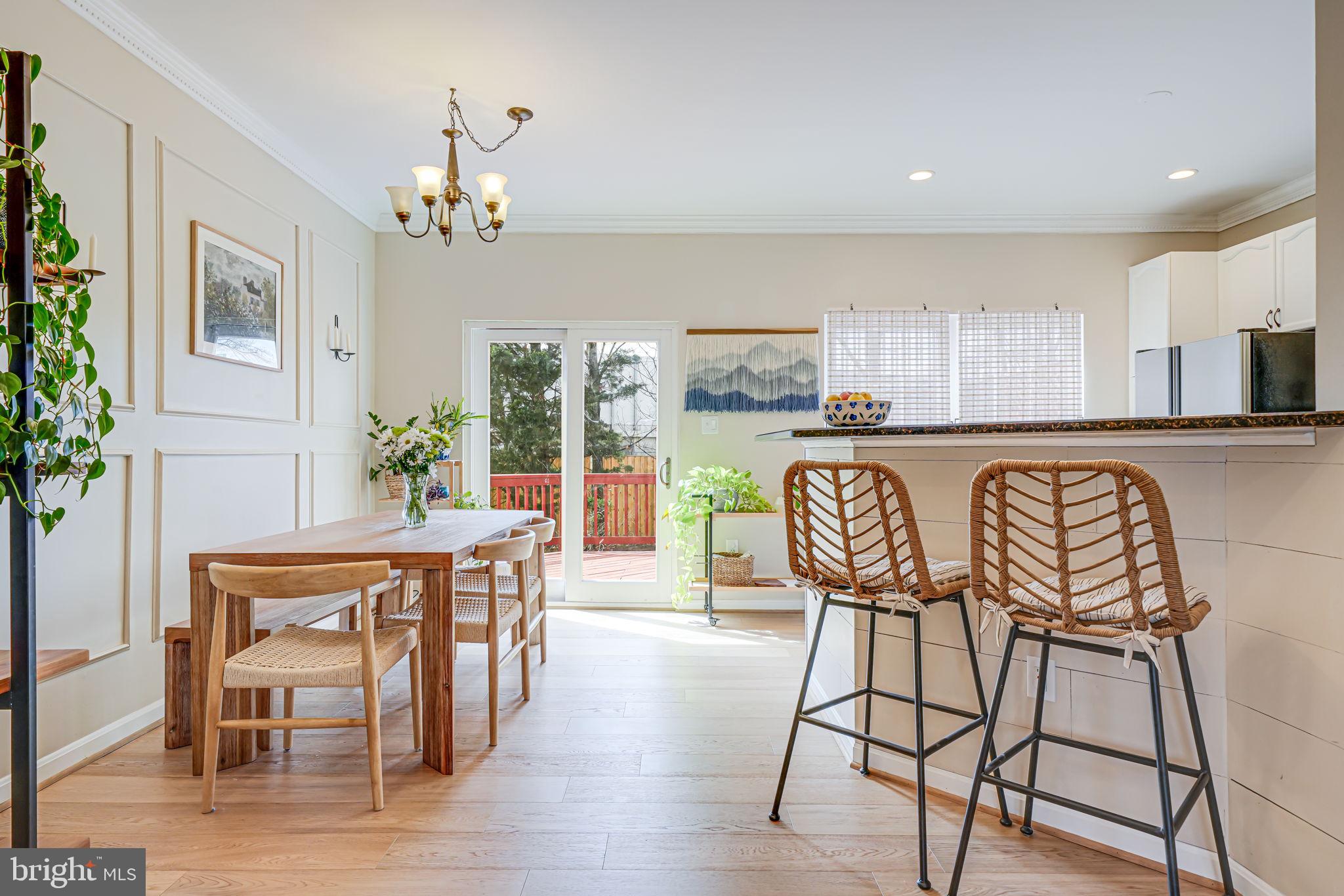 FAIR LAKES - Residential