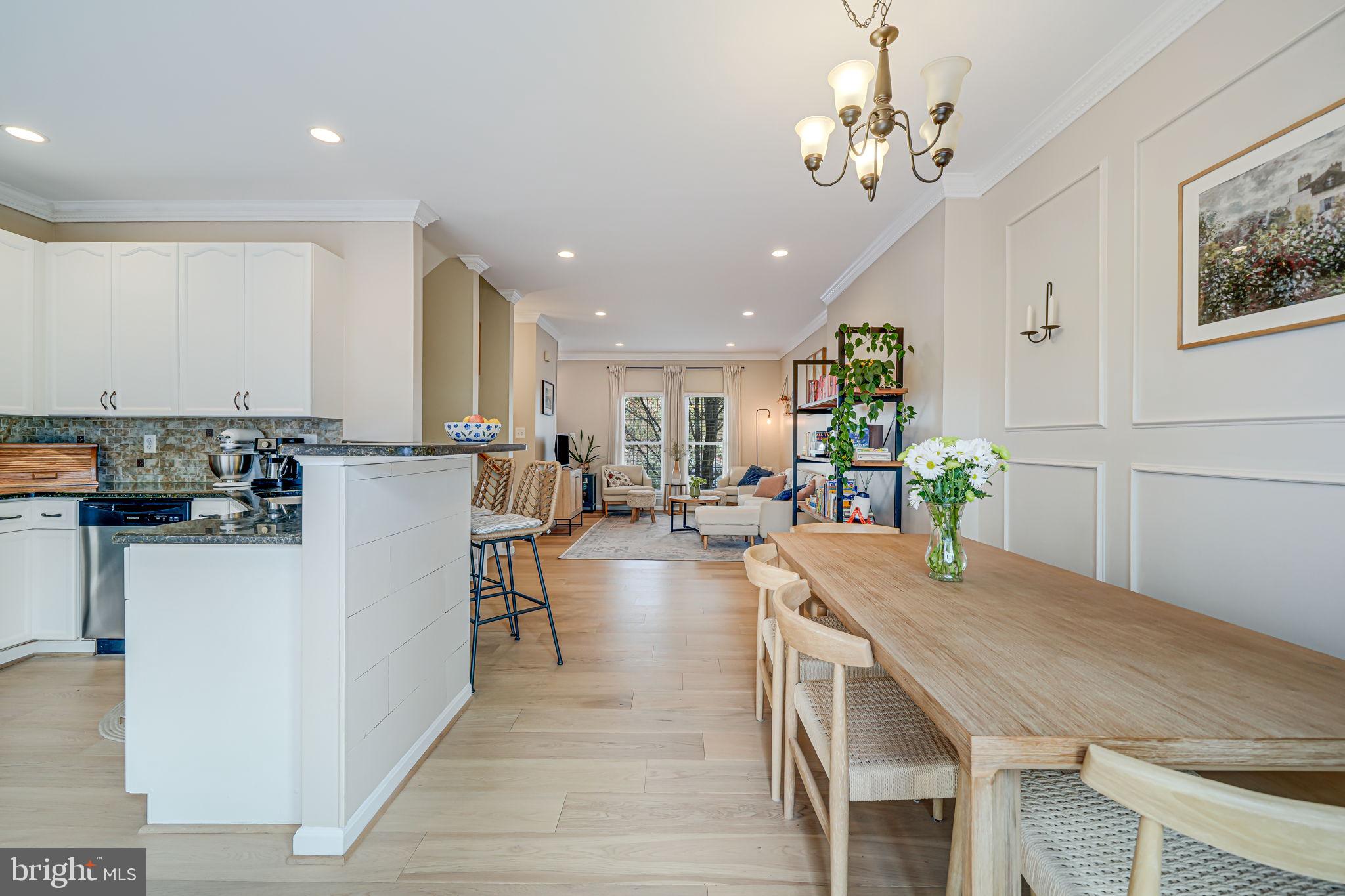 FAIR LAKES - Residential