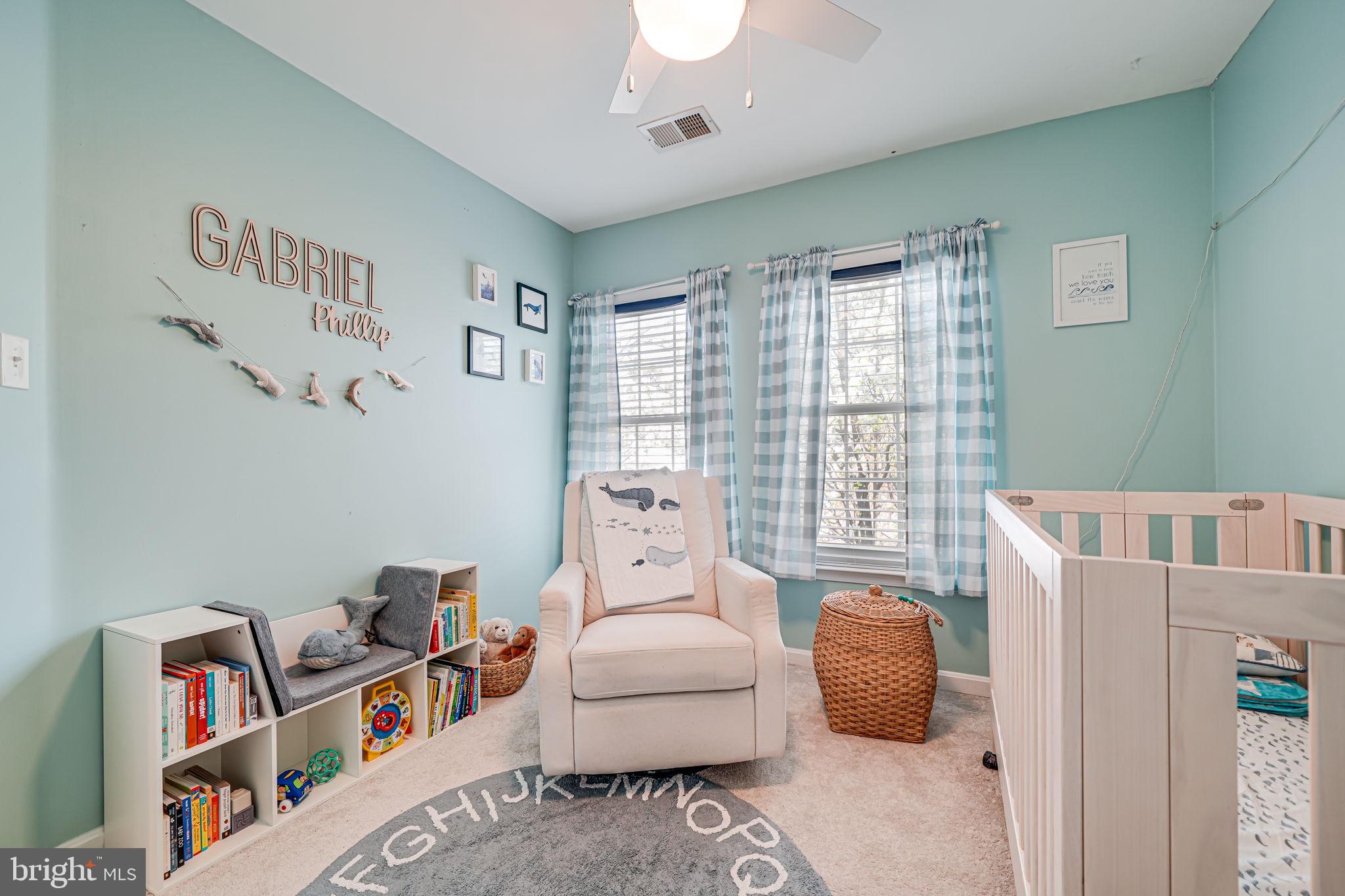 FAIR LAKES - Residential