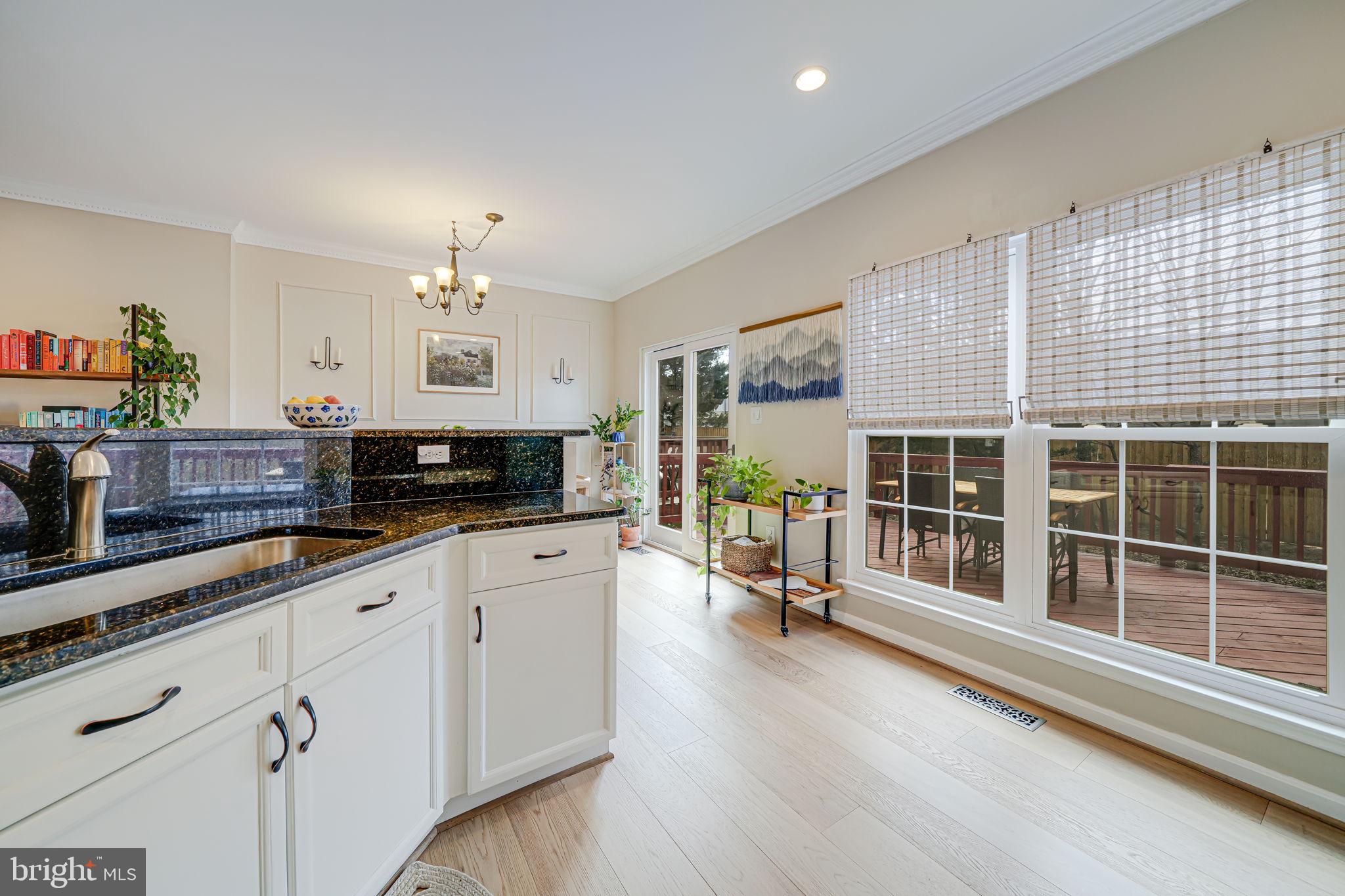 FAIR LAKES - Residential