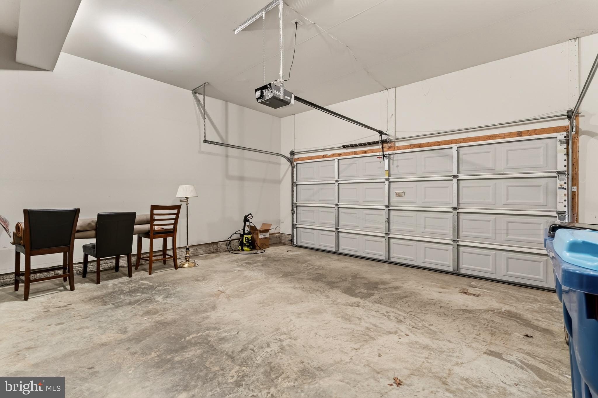 PATRIOTS GLEN - Residential