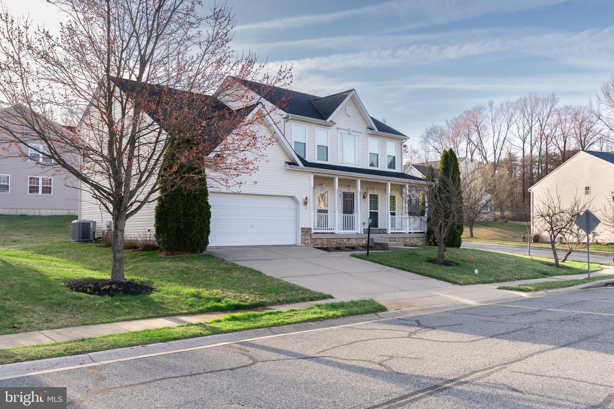 PATRIOTS GLEN - Residential