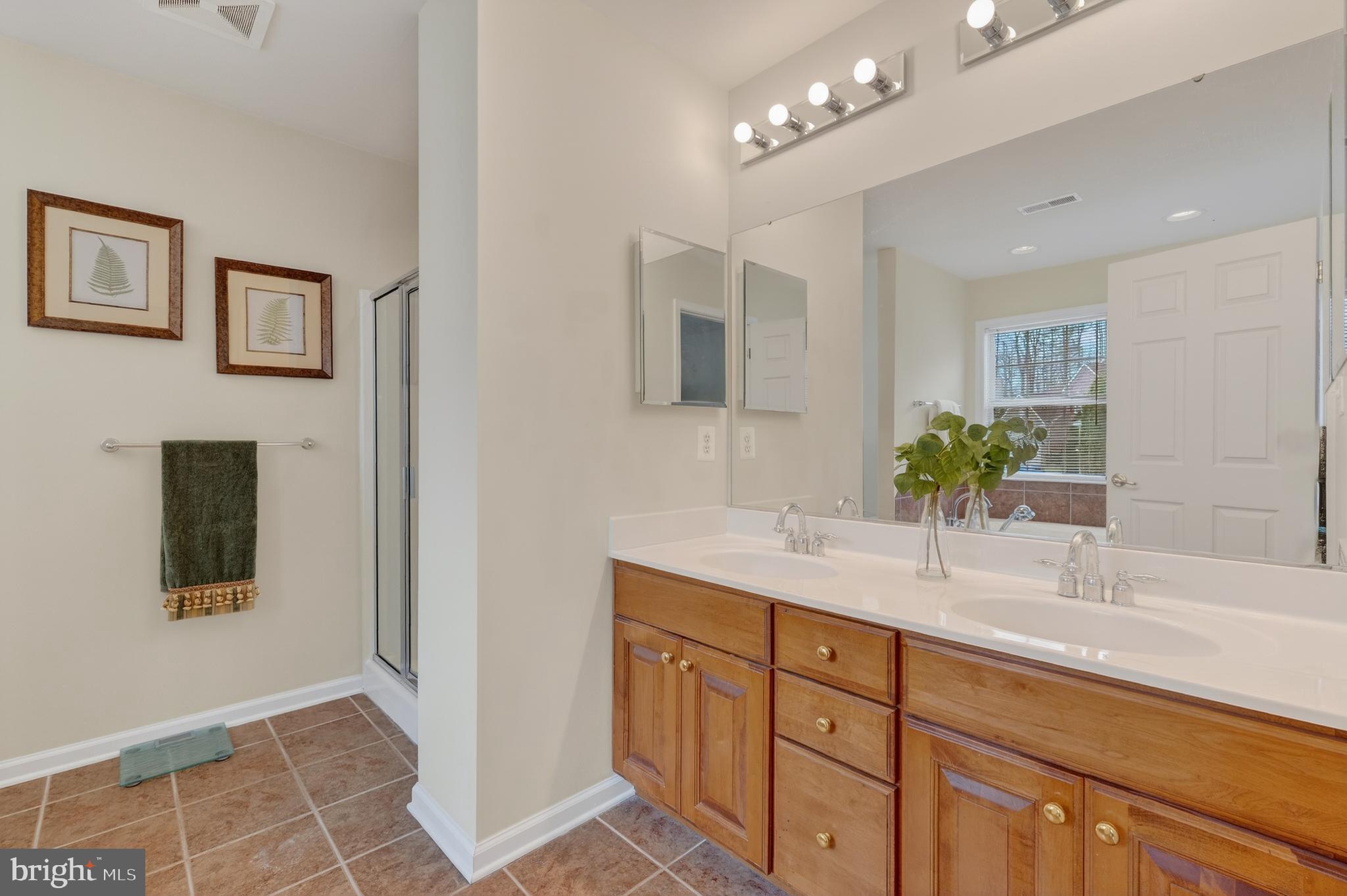 PATRIOTS GLEN - Residential