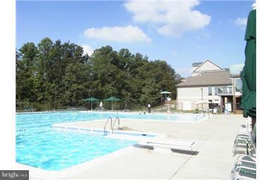 KINGSTOWNE - Residential Lease