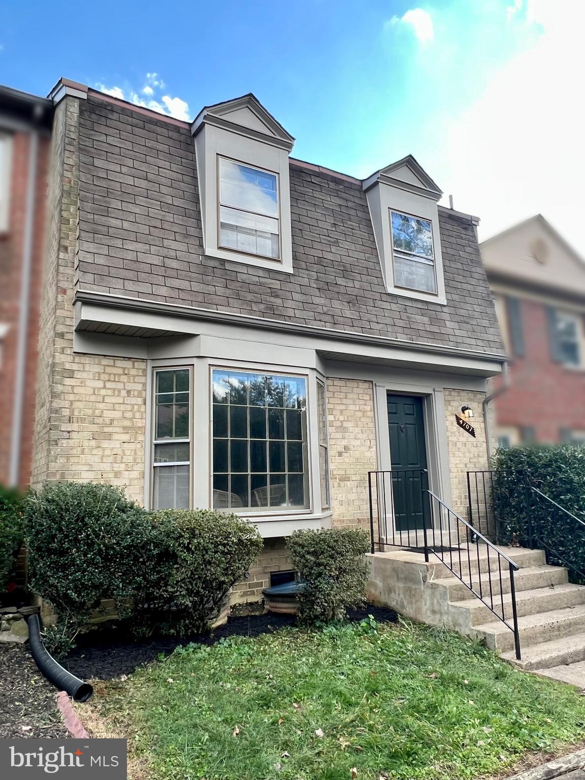 KINGS PARK WEST - Residential