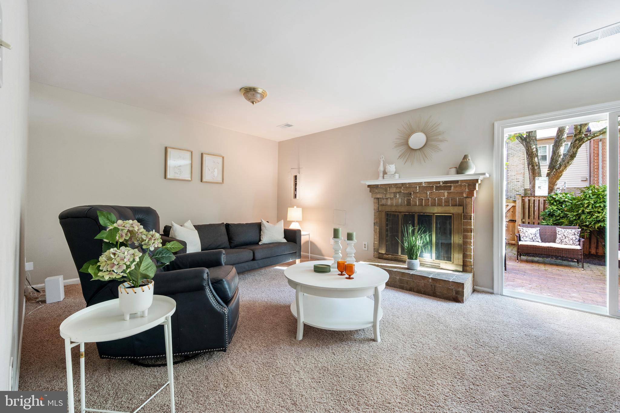 KINGS PARK WEST - Residential