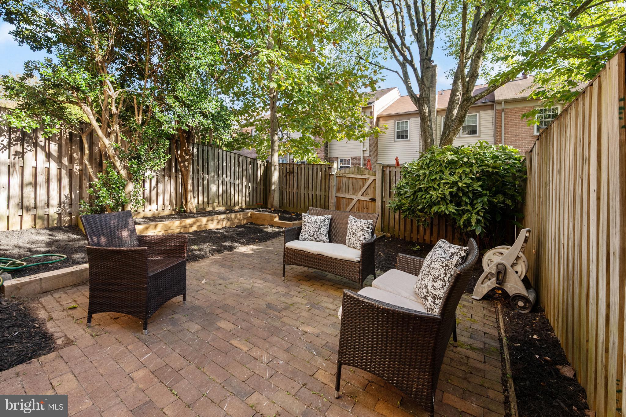 KINGS PARK WEST - Residential