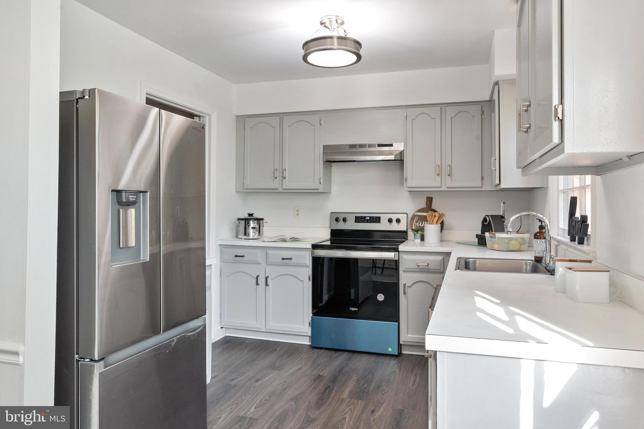 KINGS PARK WEST - Residential