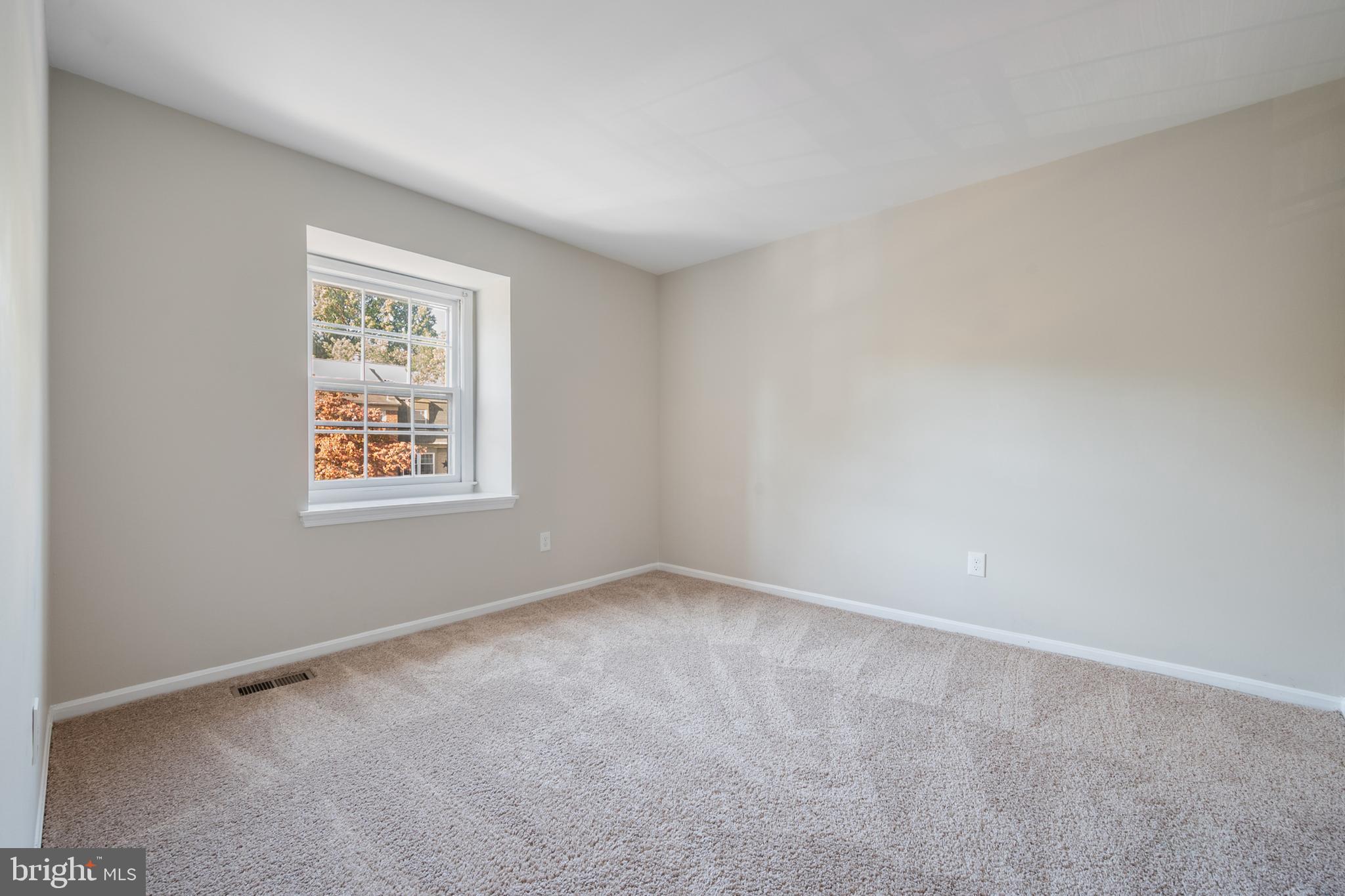 KINGS PARK WEST - Residential