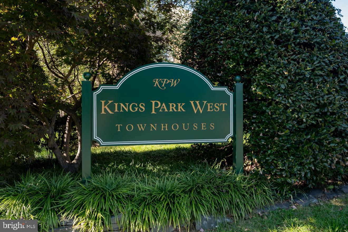 KINGS PARK WEST - Residential
