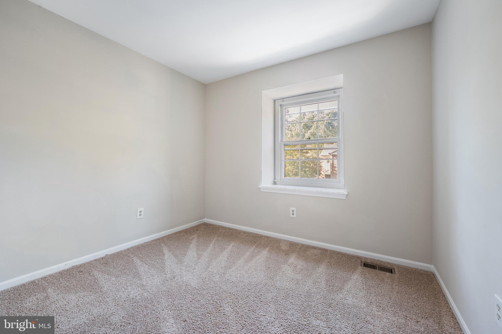 KINGS PARK WEST - Residential