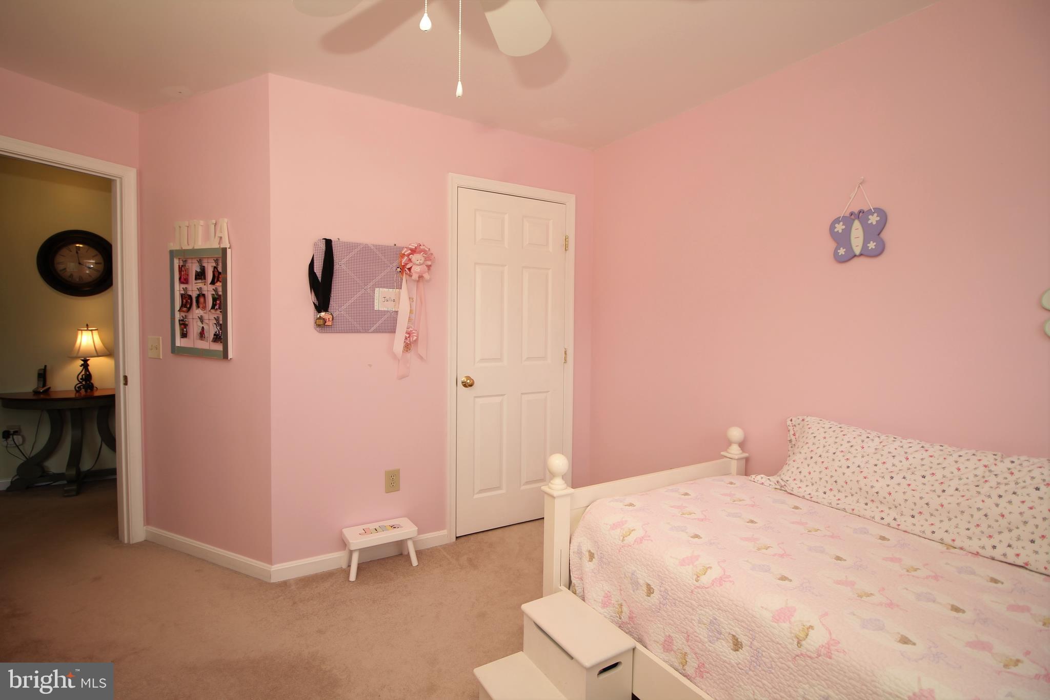 FOX POINT - Residential