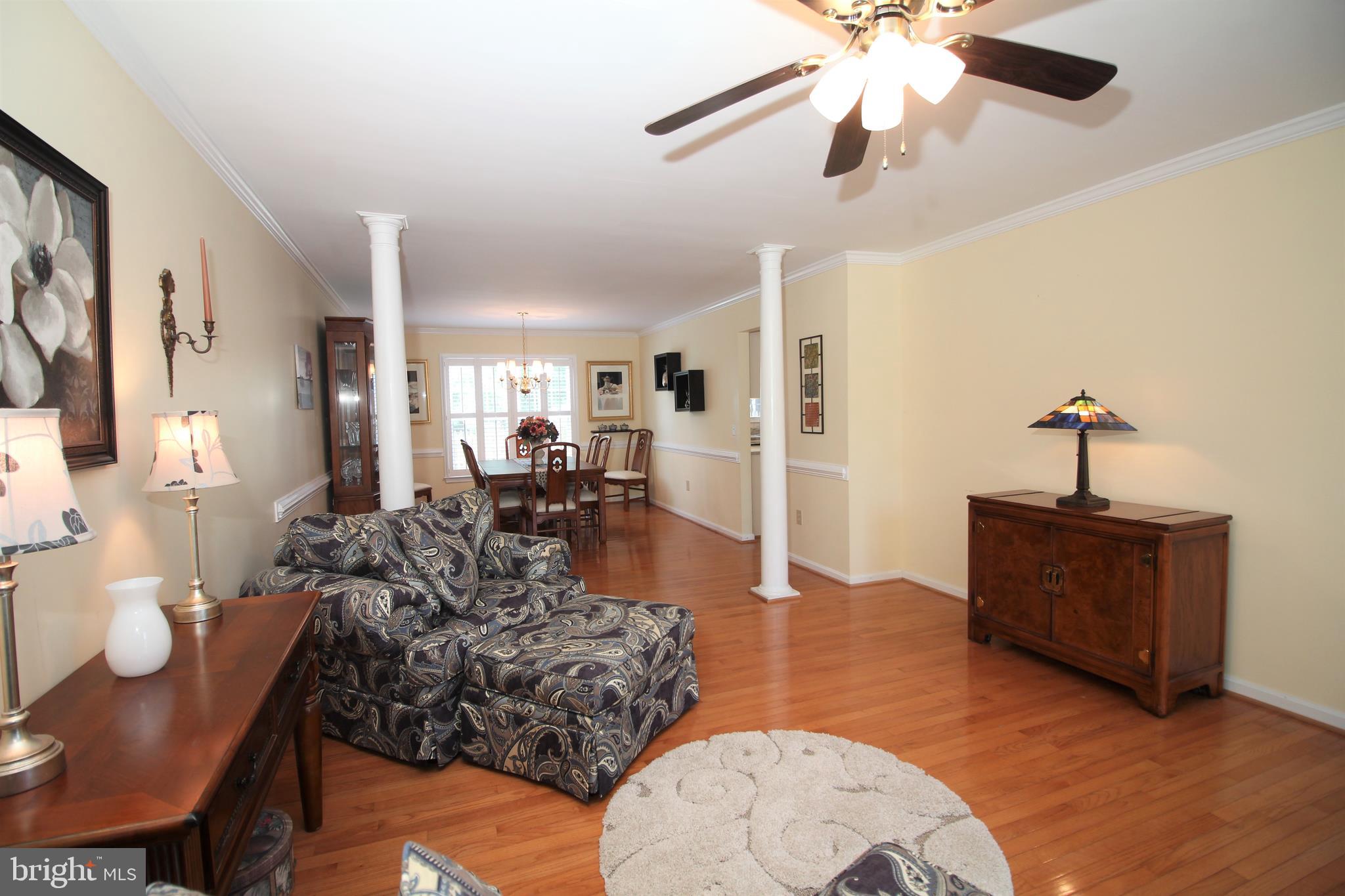 FOX POINT - Residential