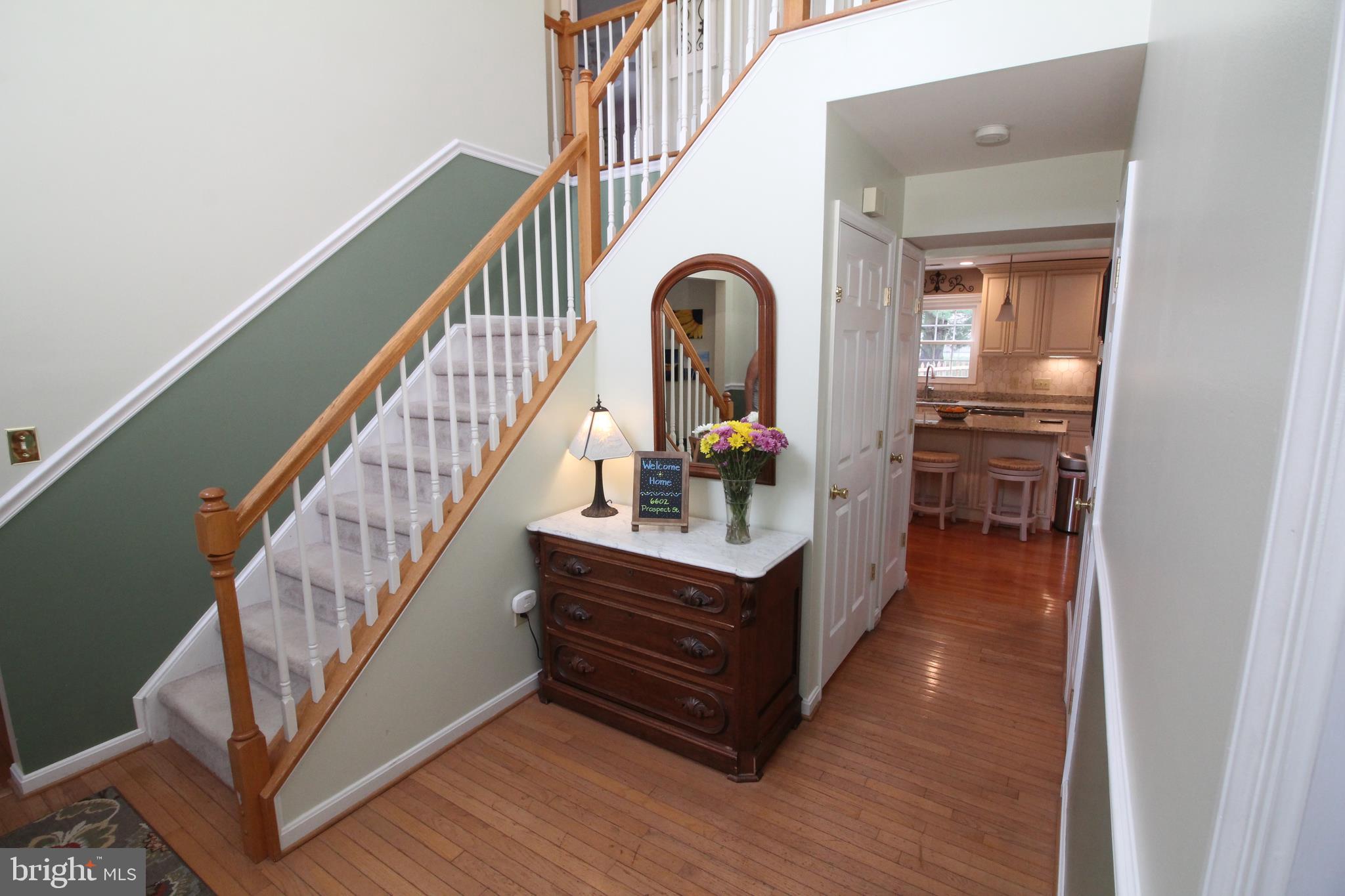 FOX POINT - Residential