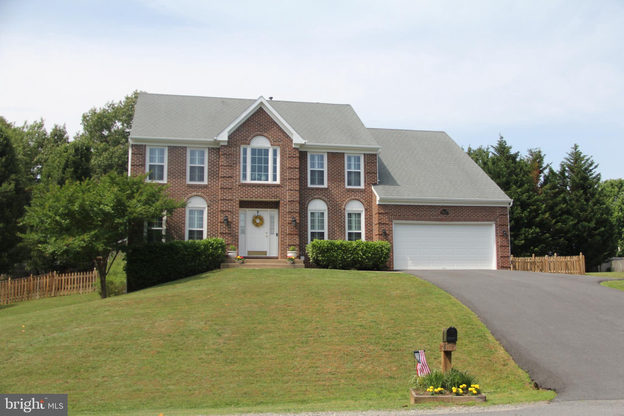 FOX POINT - Residential