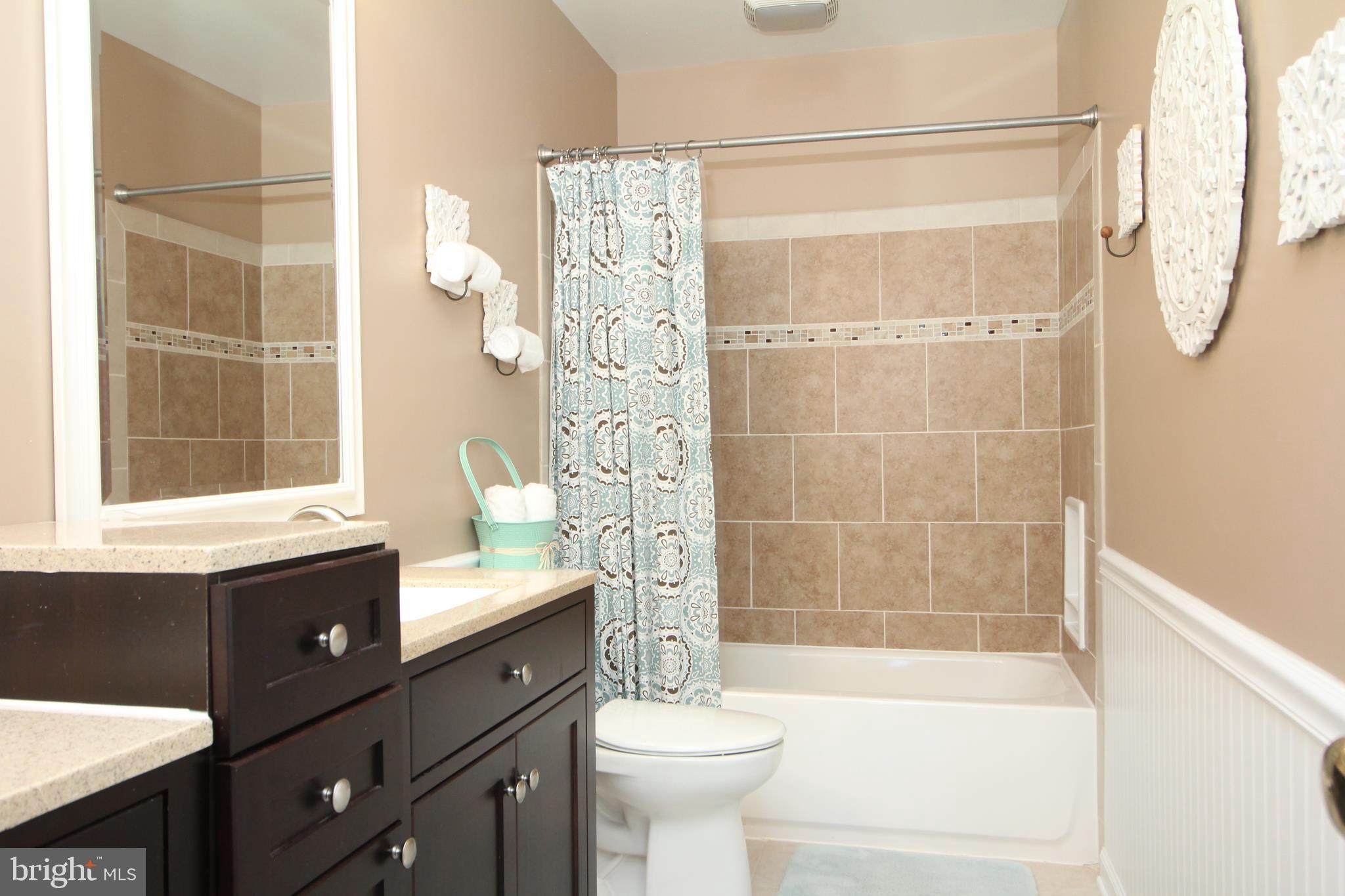 FOX POINT - Residential