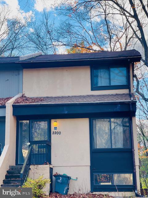 RESTON - Residential Lease