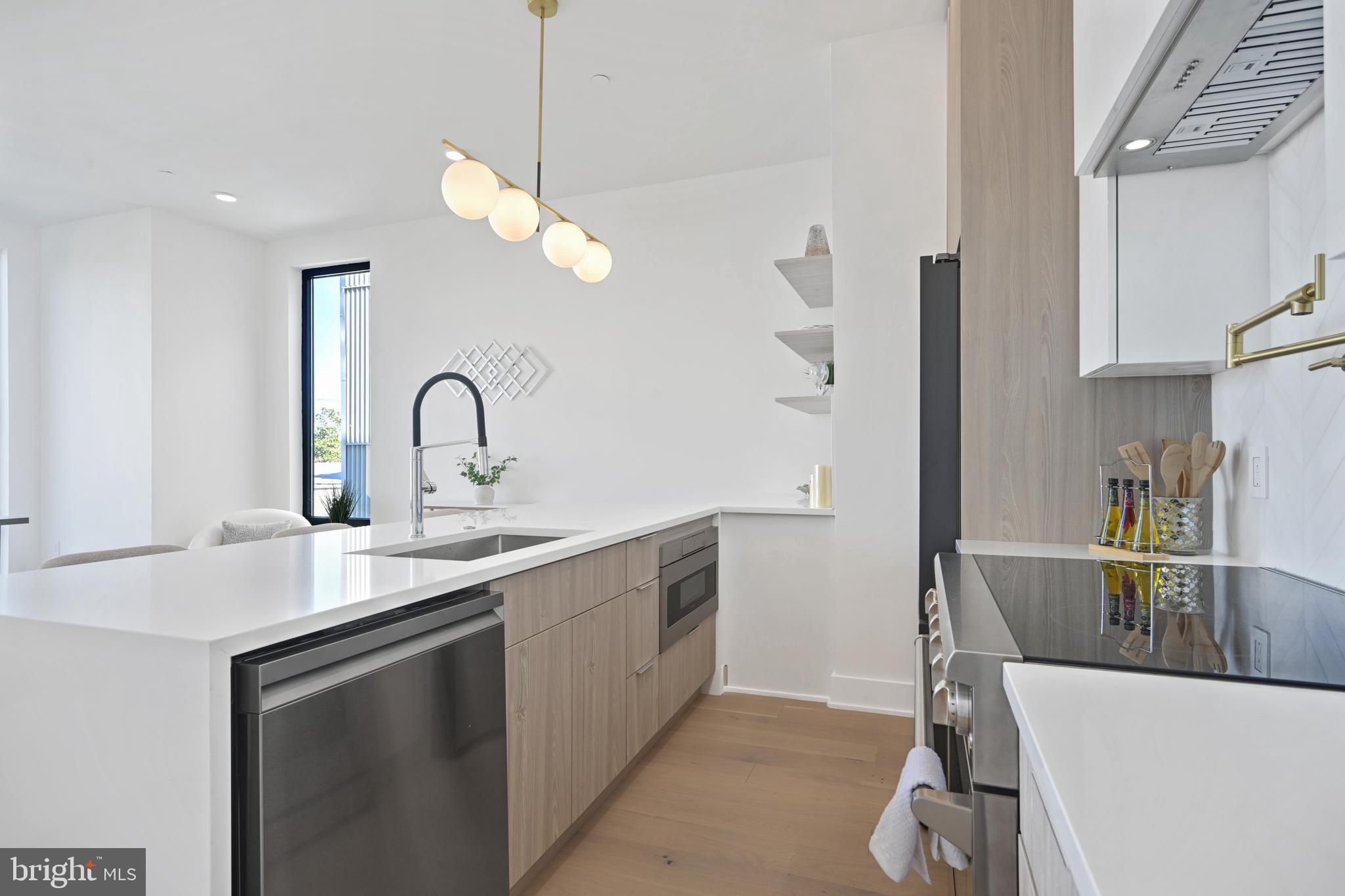 EDGEWOOD - Residential