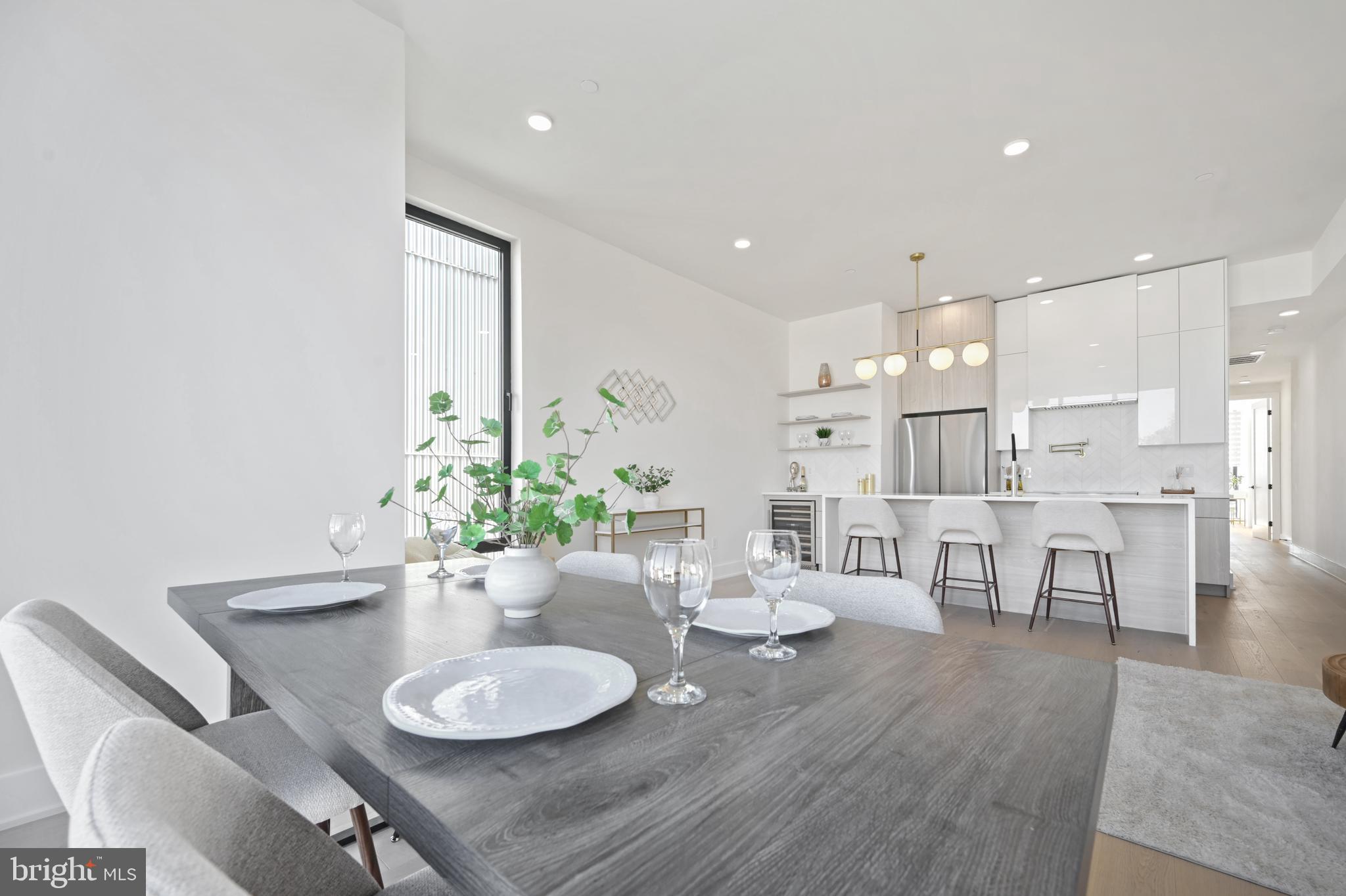 EDGEWOOD - Residential