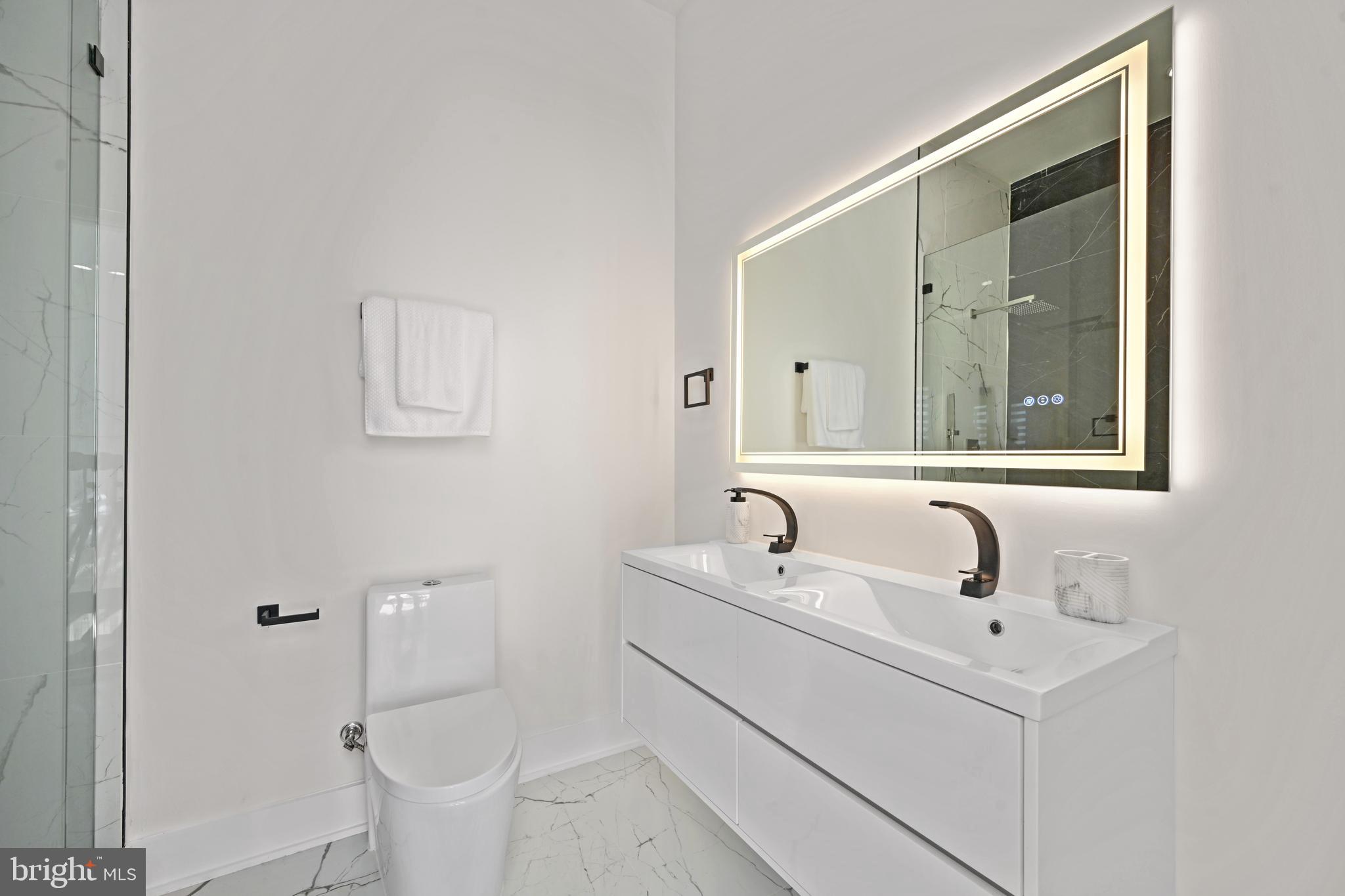 EDGEWOOD - Residential