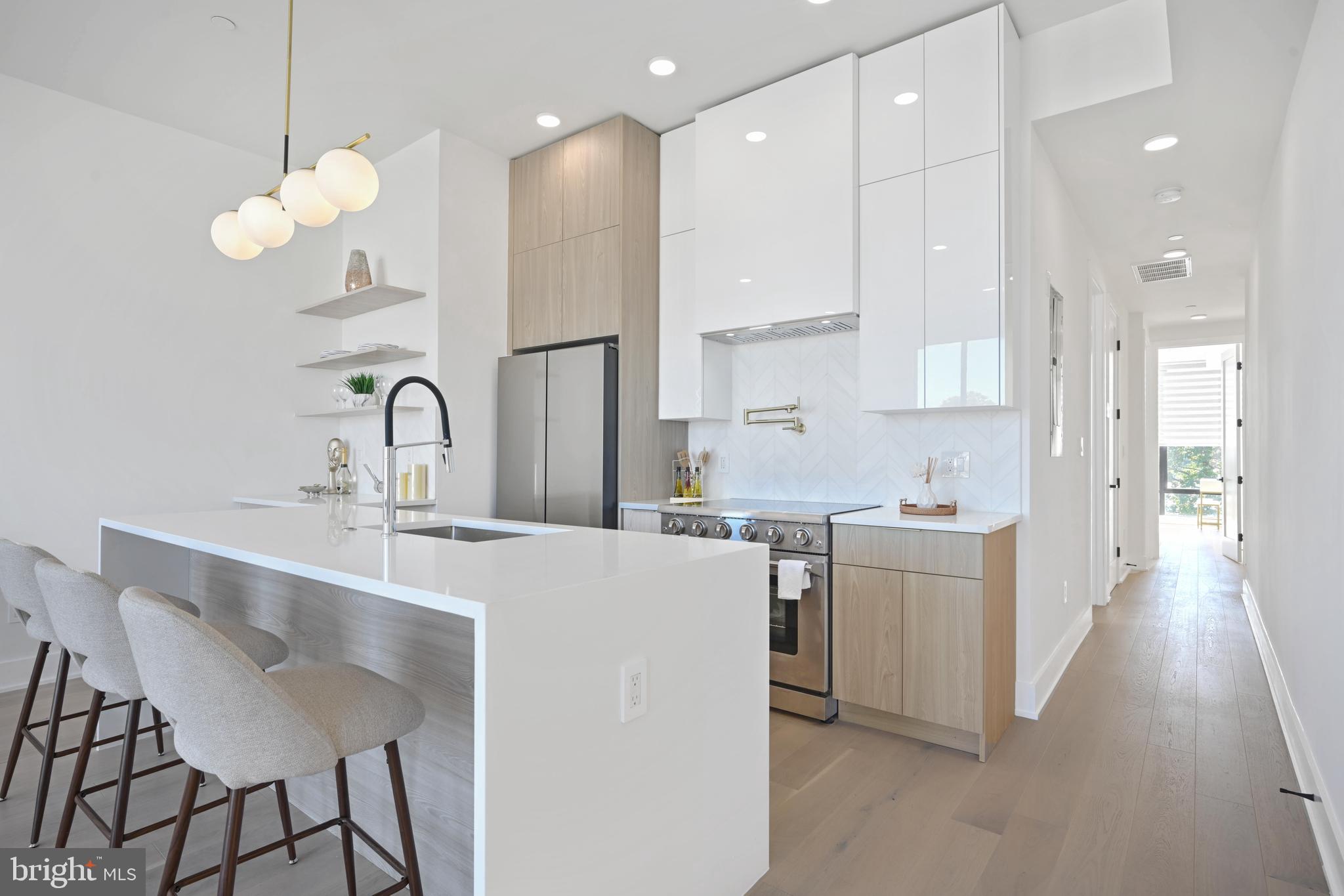 EDGEWOOD - Residential