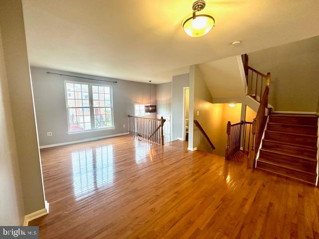 TOWNES AT COMPTON FARM - Residential Lease