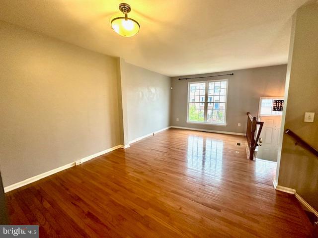 TOWNES AT COMPTON FARM - Residential Lease