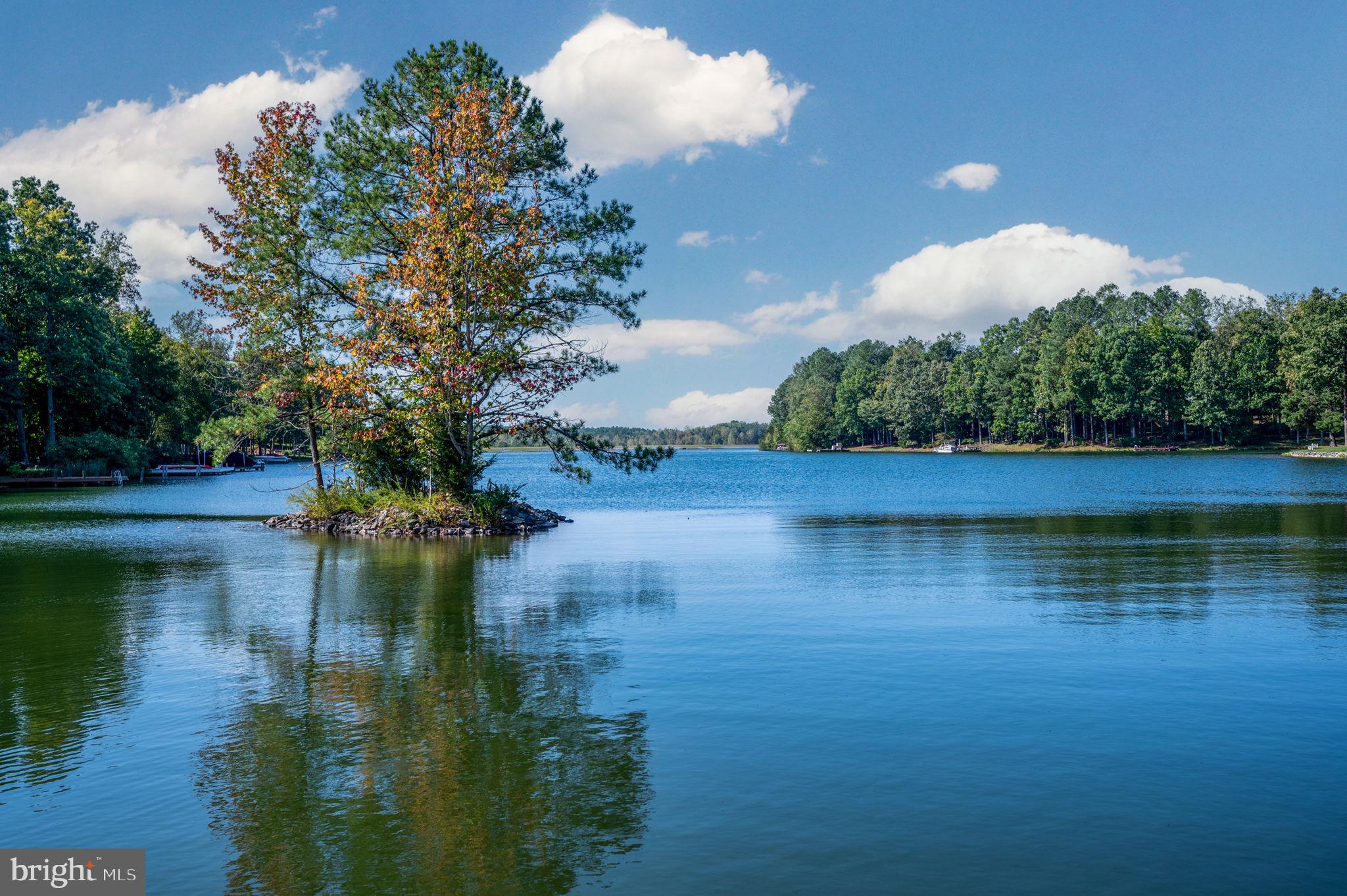 FAWN LAKE - Residential