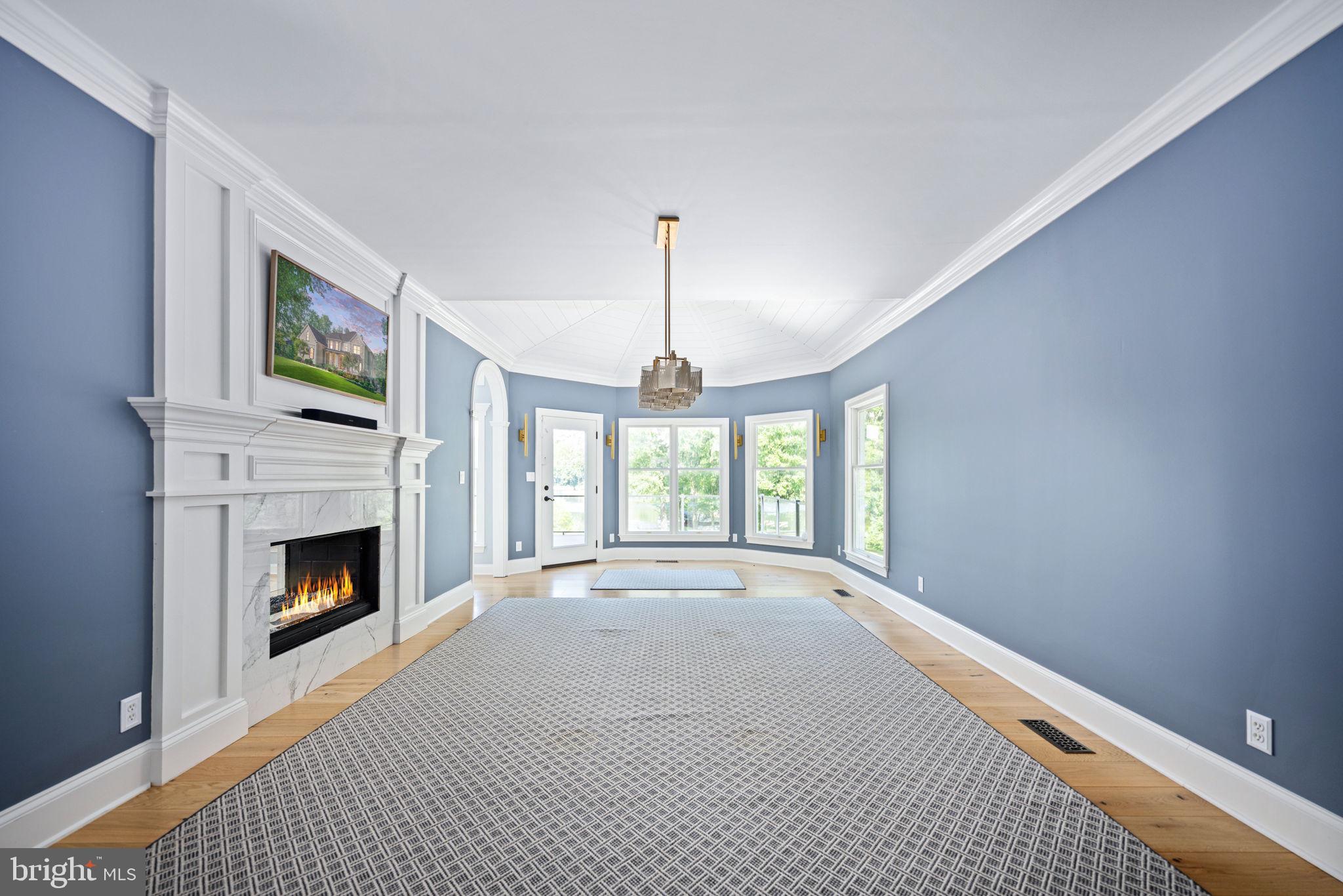 FAWN LAKE - Residential