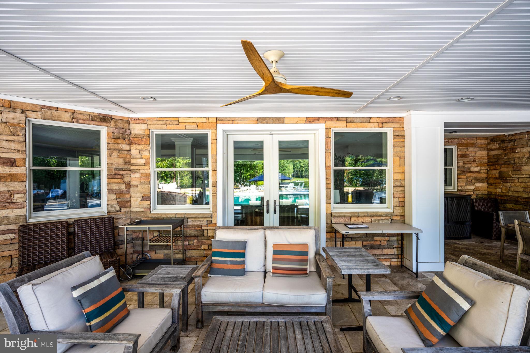 FAWN LAKE - Residential