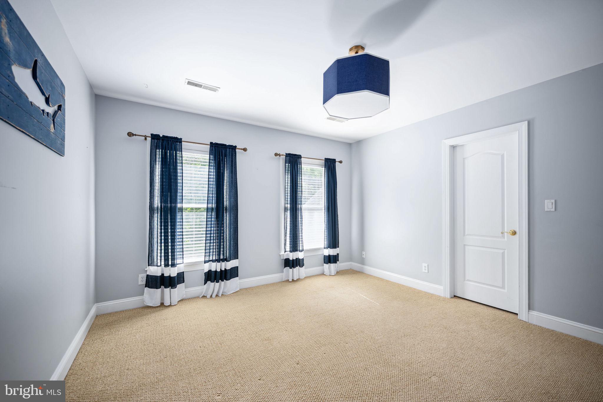 FAWN LAKE - Residential