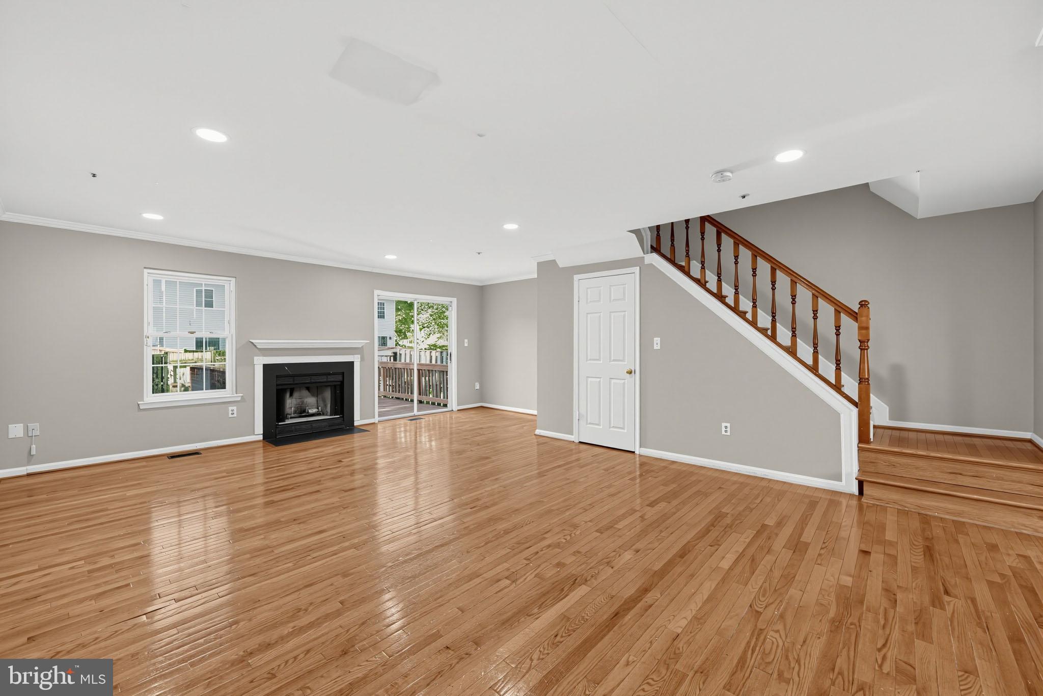 2946 BUCKTHORN COURT