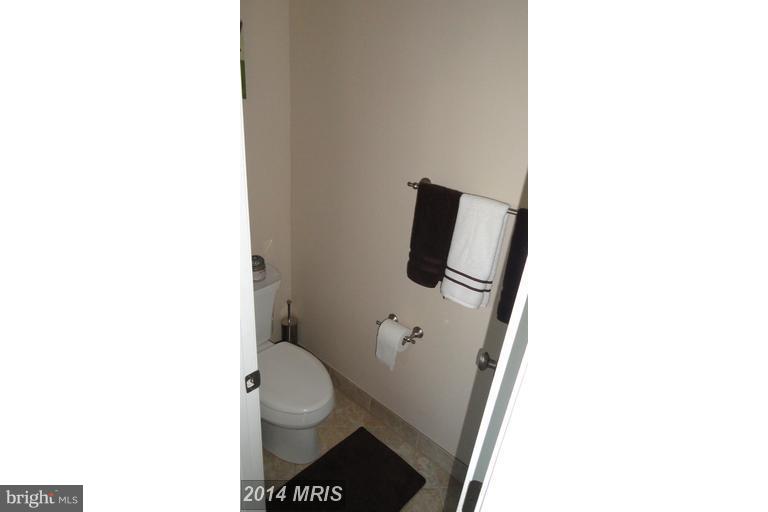 HAWTHORNE - Residential Lease