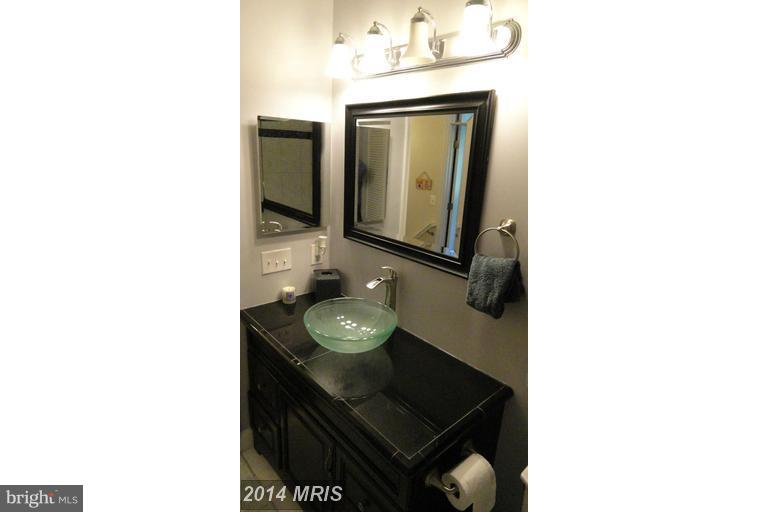 HAWTHORNE - Residential Lease