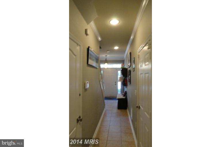 HAWTHORNE - Residential Lease