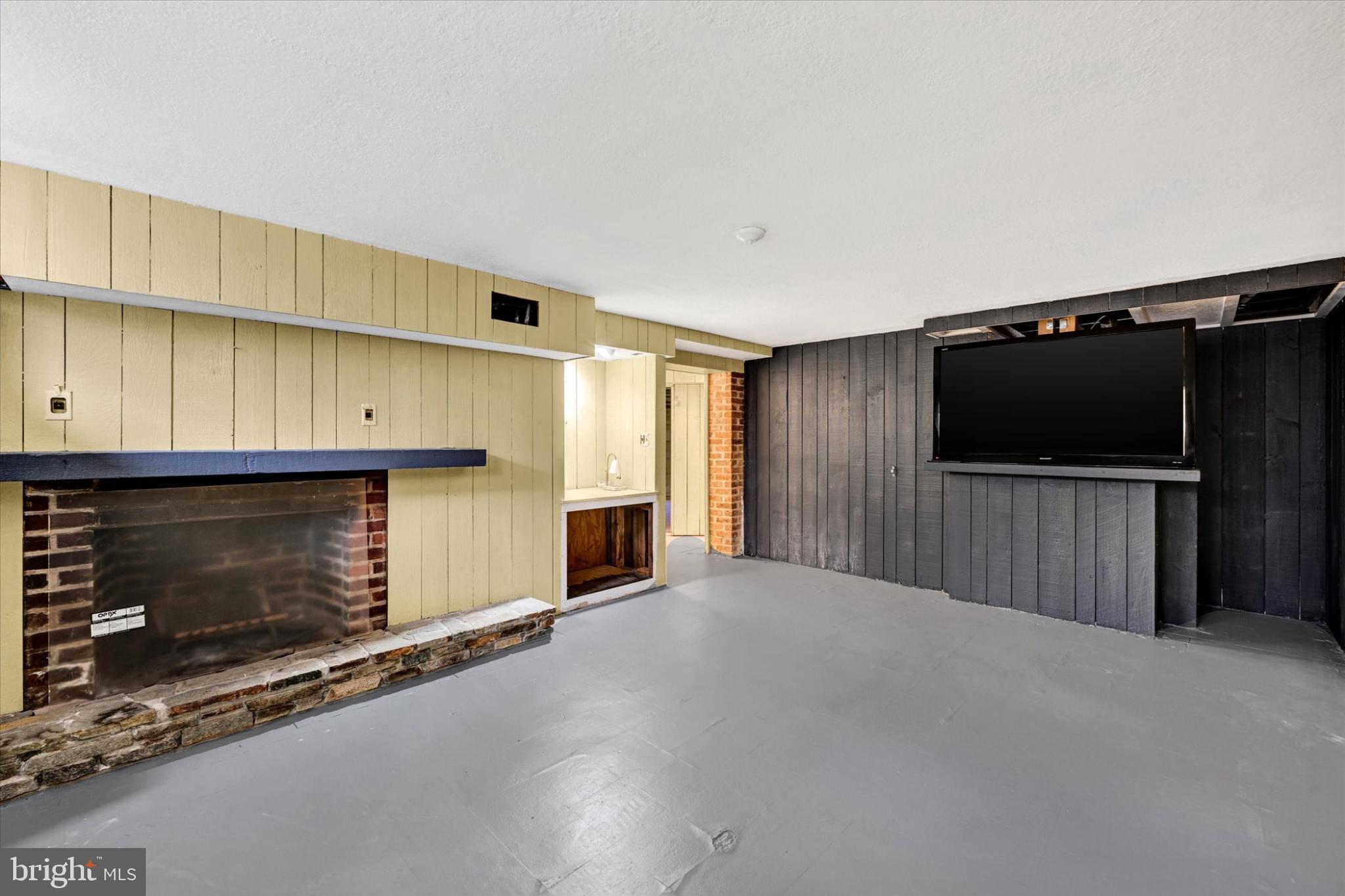 ORIGINAL NORTHWOOD - Residential