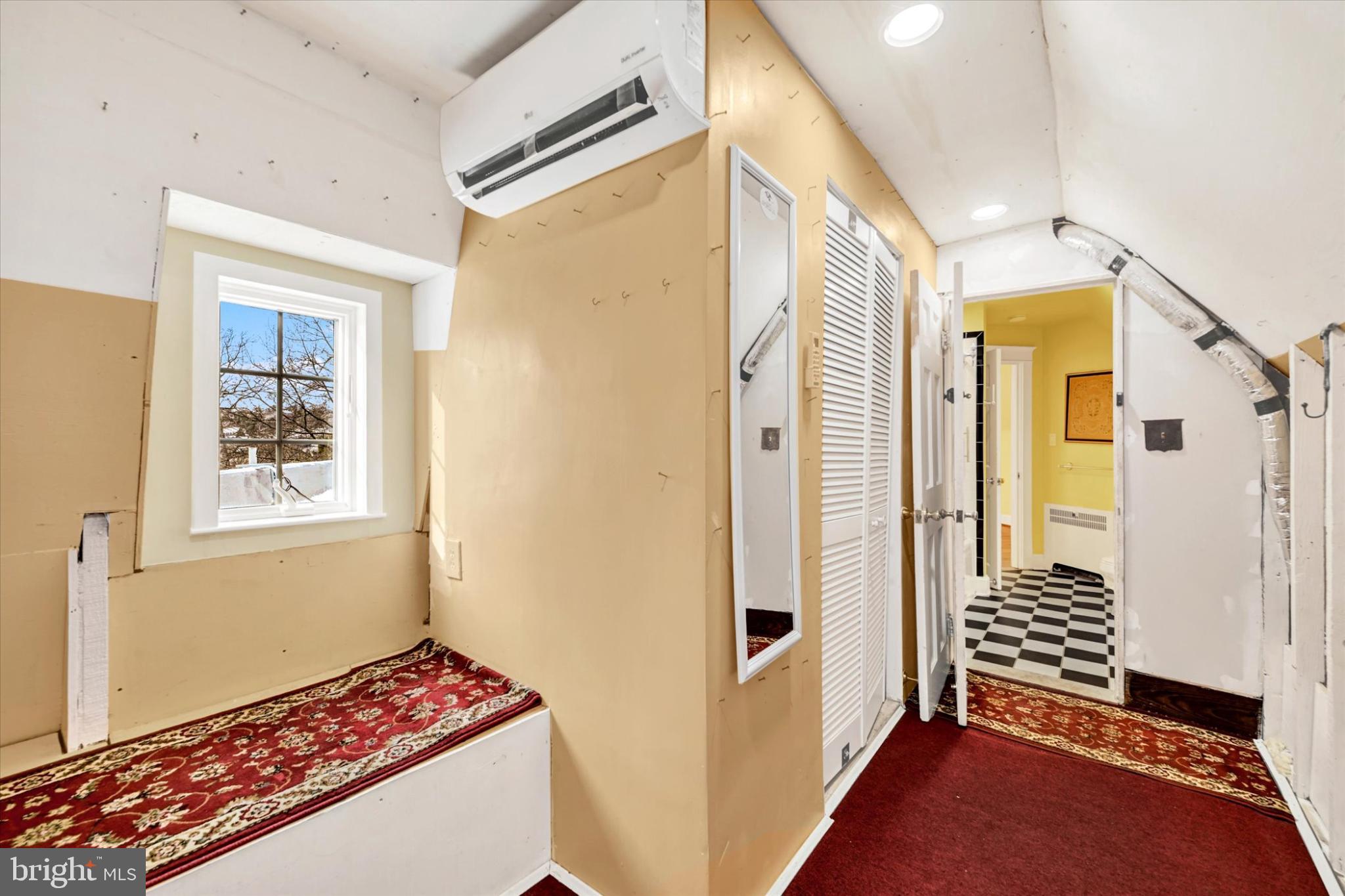 ORIGINAL NORTHWOOD - Residential