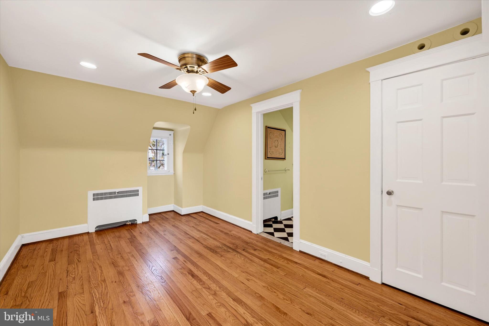 ORIGINAL NORTHWOOD - Residential