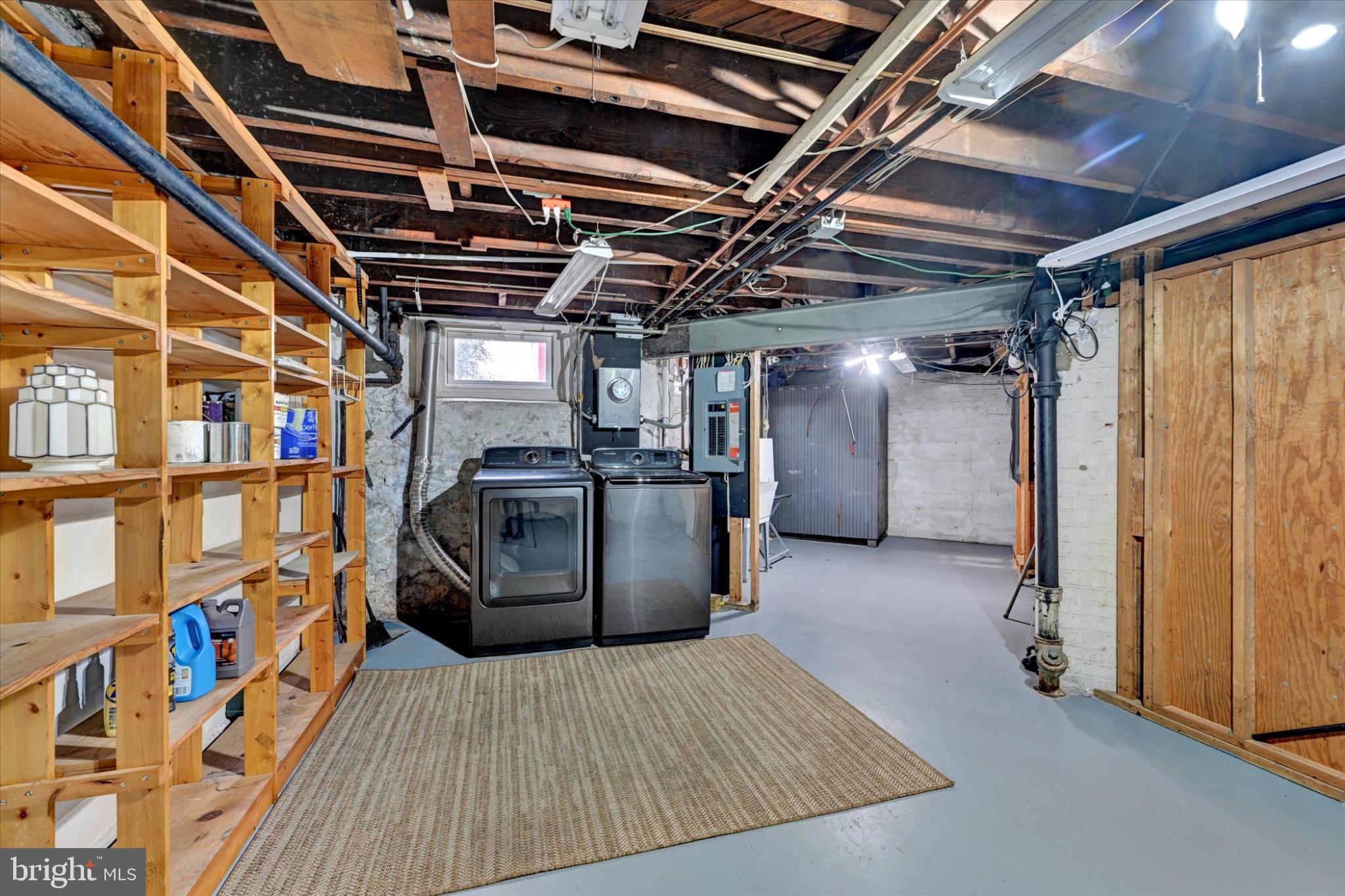 ORIGINAL NORTHWOOD - Residential