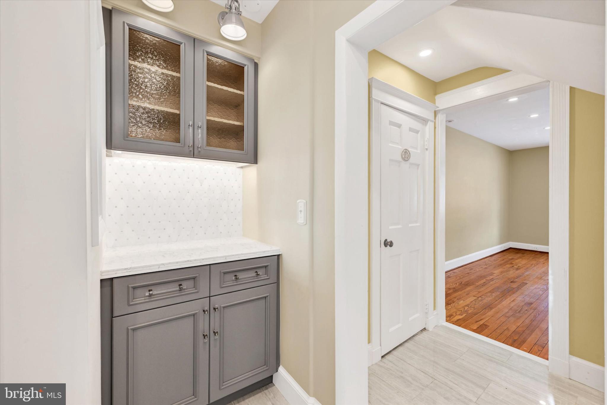 ORIGINAL NORTHWOOD - Residential