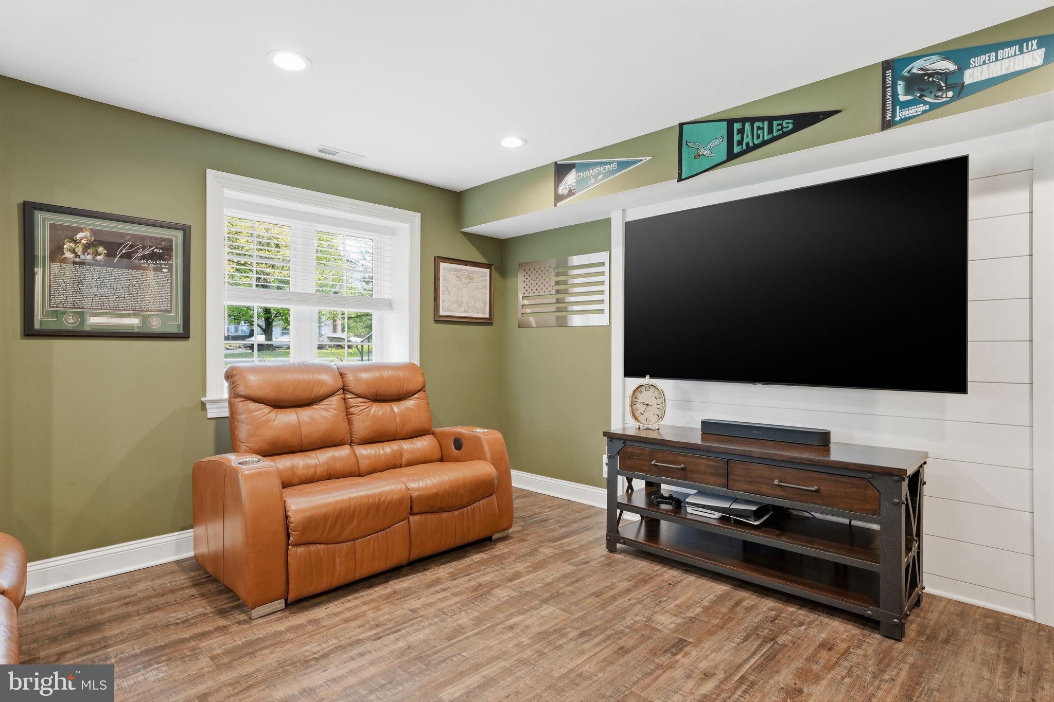 WRENWOOD - Residential