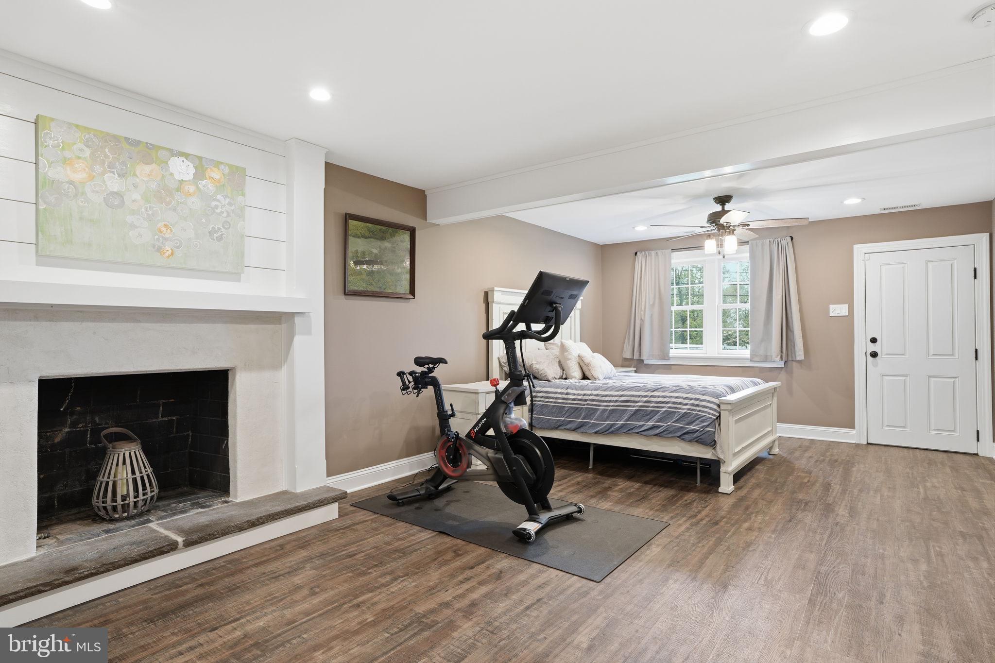 WRENWOOD - Residential