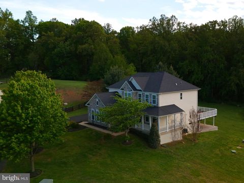 Photo of 8091 Side Hill Drive, WARRENTON, VA 20187 (MLS # VAFQ2021896)