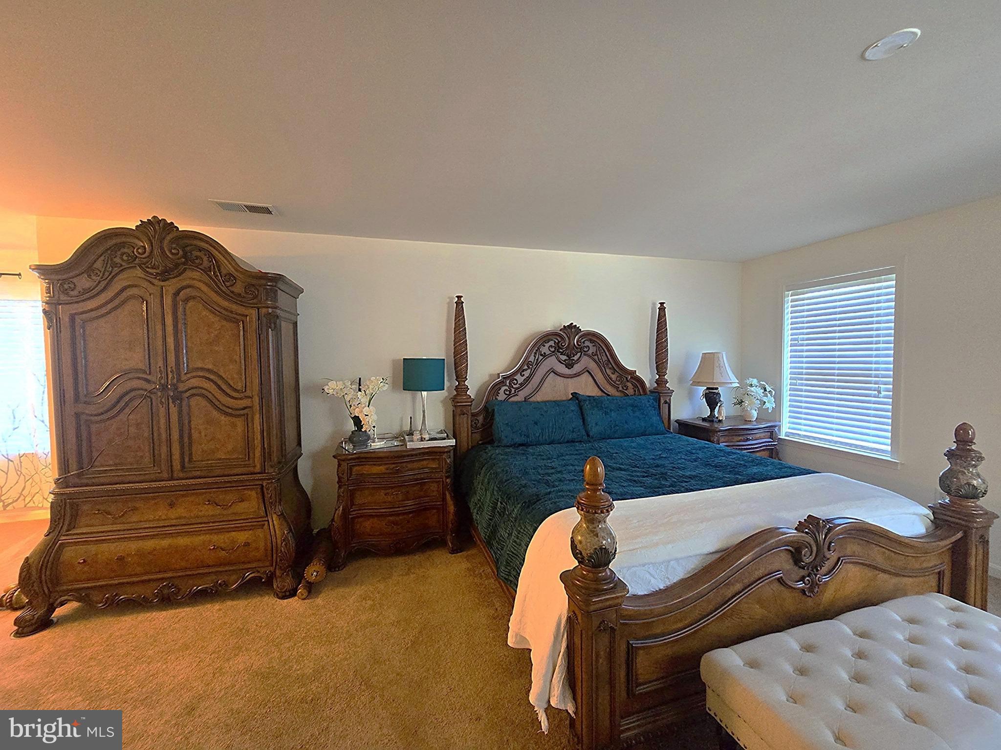 JAMISONS FARM - Residential