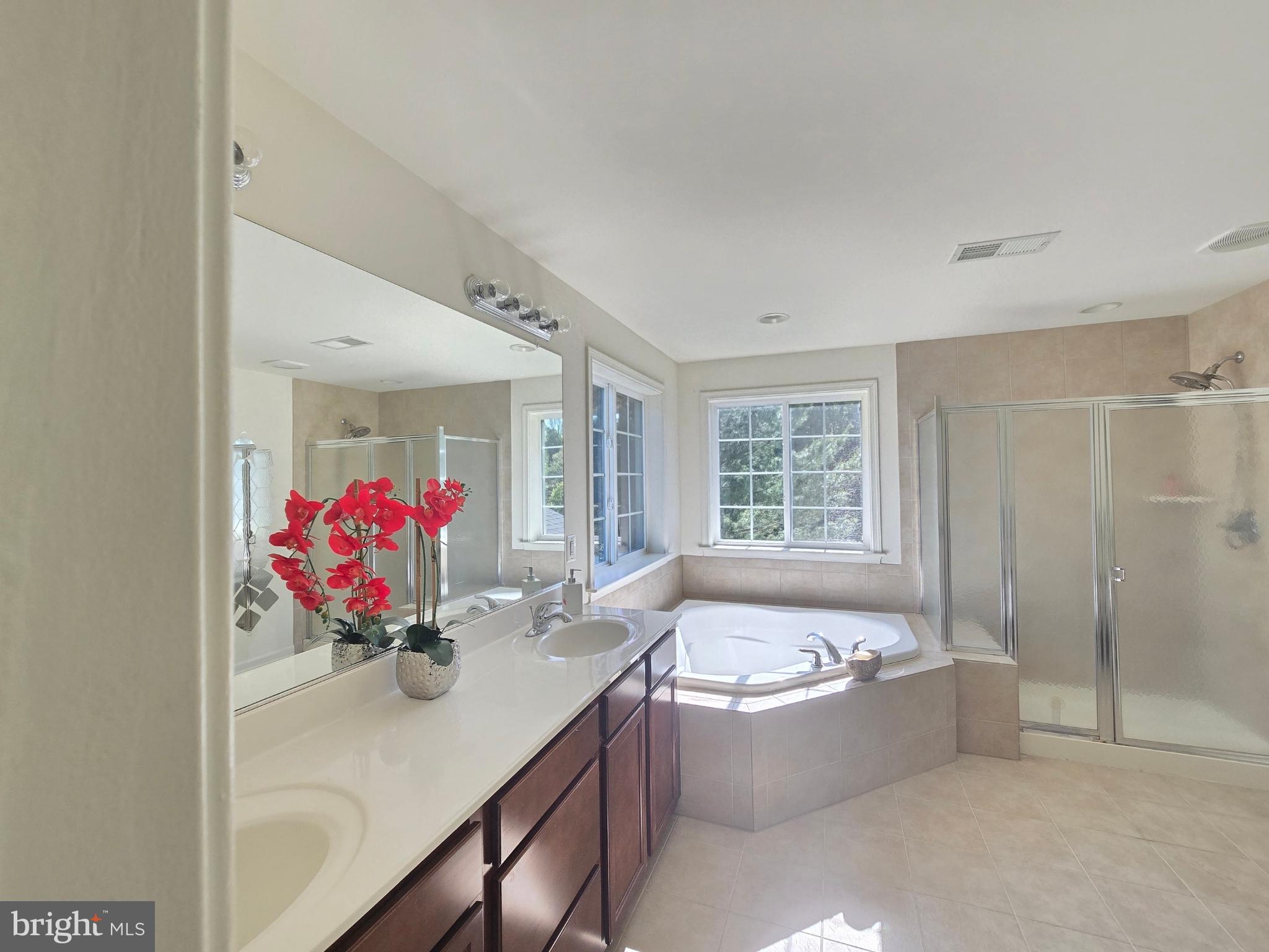 JAMISONS FARM - Residential