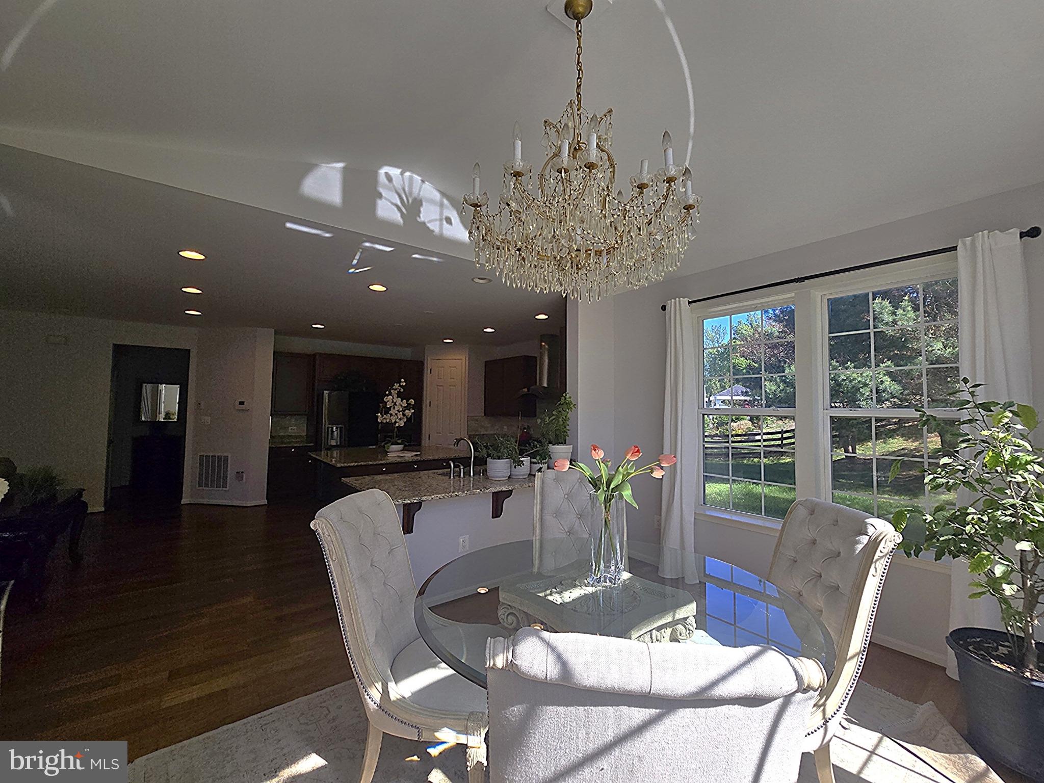 JAMISONS FARM - Residential