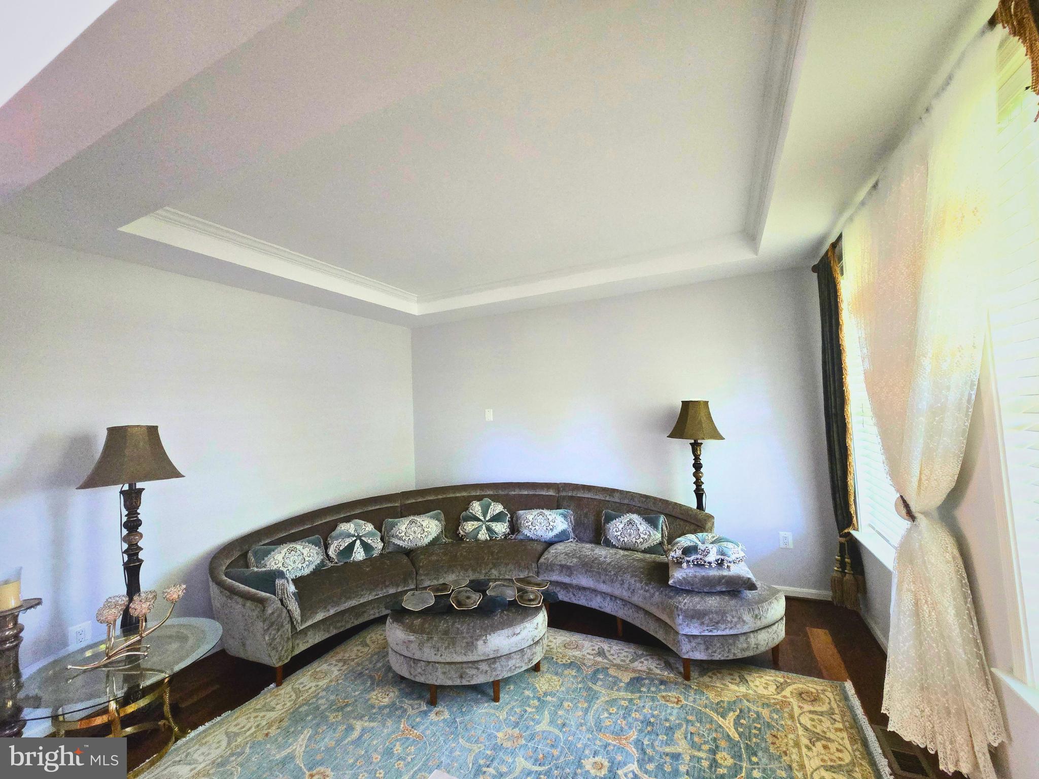 JAMISONS FARM - Residential
